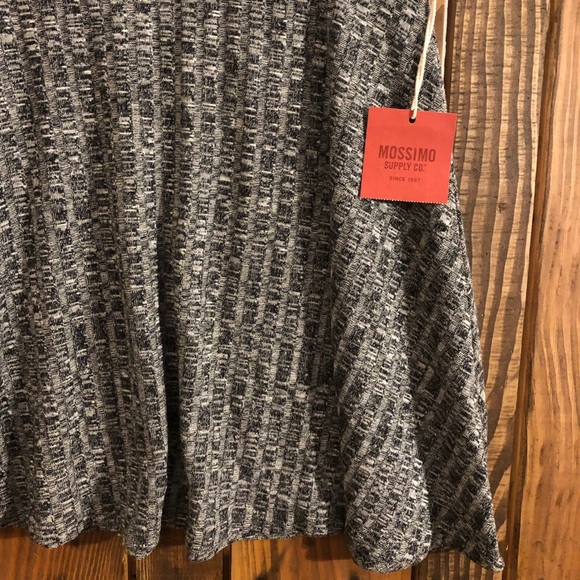 NWT Mossimo Supply Co. small gray skater skirt - Picture 2 of 2